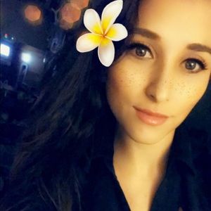 Meet your Posher, Cat